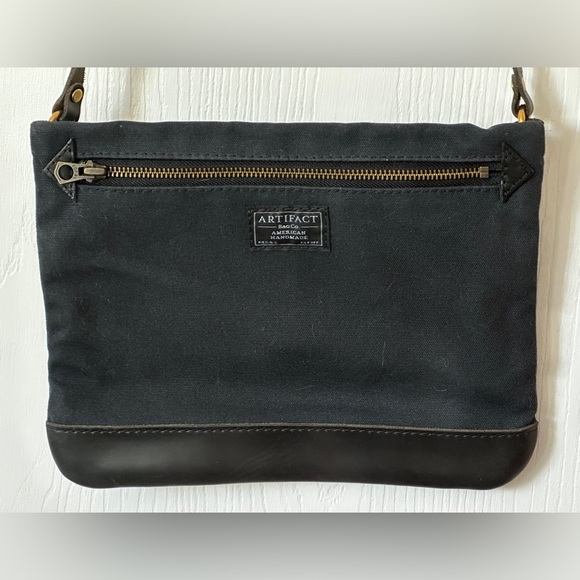 Artifact Handbags - Artifact black crossbody bag- Small and handmade- very versatile